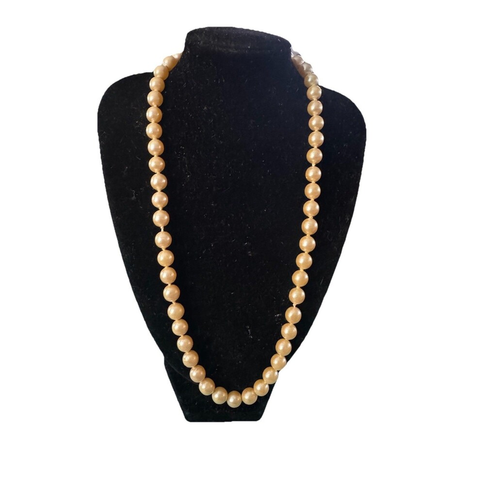 Vintage Faux Pearl Necklace 26" Unsigned 1960-1970 Beige Tone Good Condition